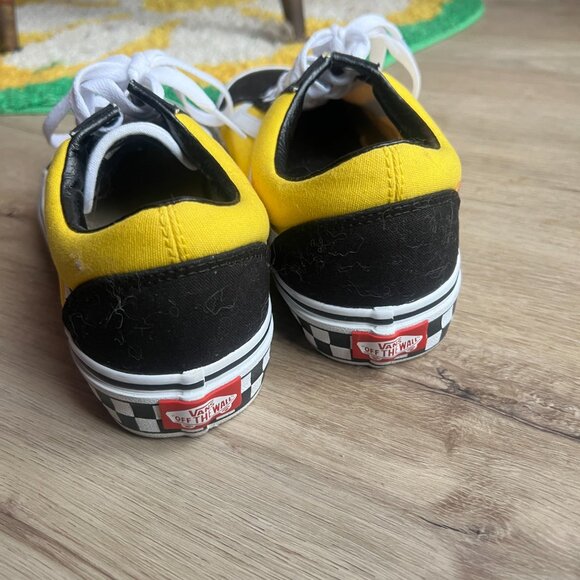 Custom Vans - Picture 3 of 3